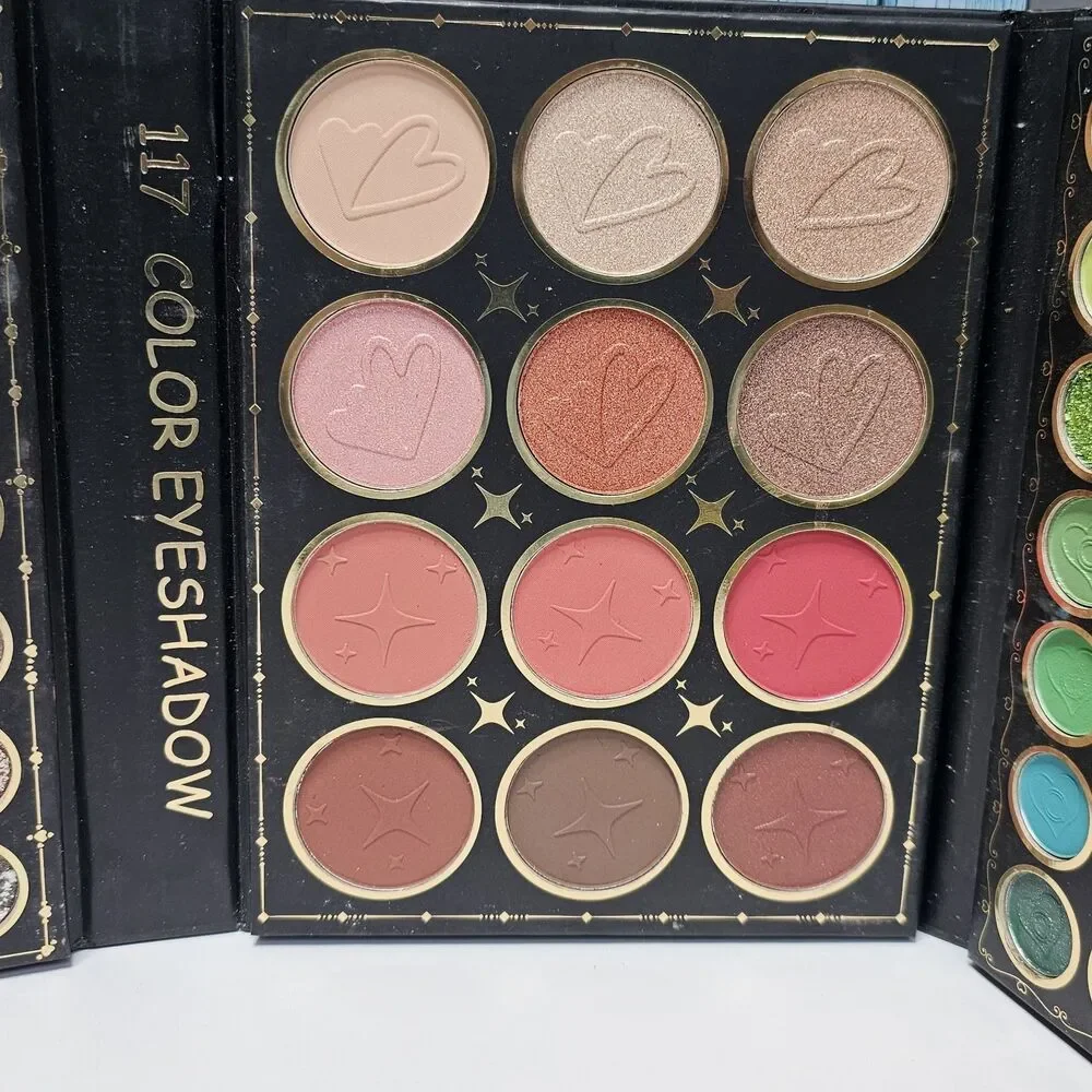 Gatubella Karol G 117 Color Eye Shadow Palette NEW Glitter Sparkly Smoky